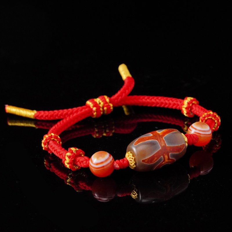 Tibetan Buddha  Bracelet with Agate Beads & Red String – Snake Year Protection