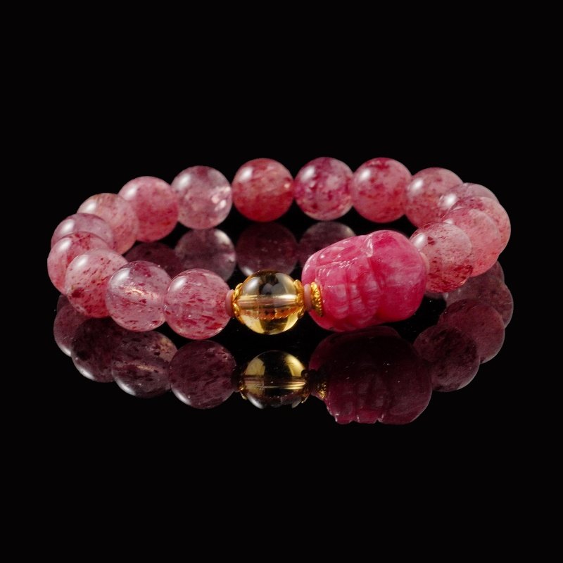 Buddha Stones Strawberry Quartz Bracelet with Pixiu Carving – For Luck, Wealth & Protectio