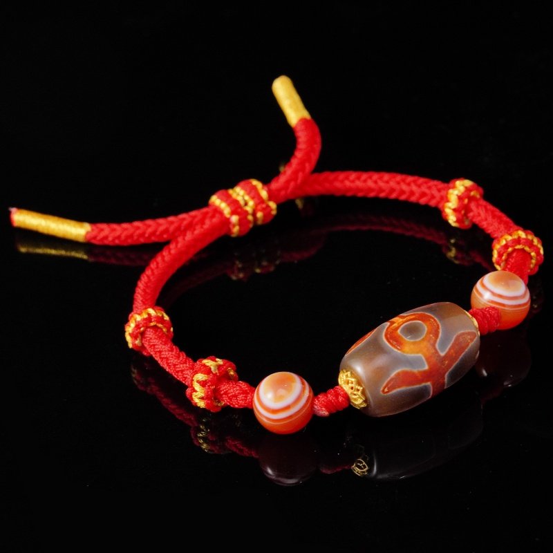 Tibetan Buddha Bracelet with Agate Beads & Red String – Snake Year Protection