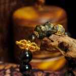 Buddha Stones Golden Sheen Obsidian Bracelet (10mm) – Lotus Throne Carving for Protection & Spiritual Power