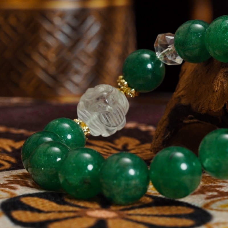 Buddha Stones Green Strawberry Quartz Bracelet – Fortune-Changing White Crystal with Healing Energy