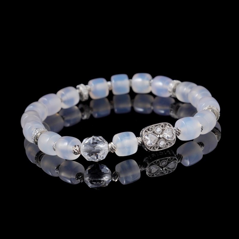 Natural White Agate & Clear Quartz Bracelet – Crystal Jewelry for Clarity & Balance