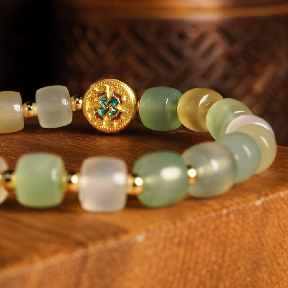 Natural Green Agate Bracelet – Healing Crystal for Health & Vitality