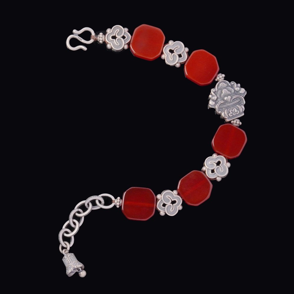 Red Agate & Sterling Silver Blessing Bracelet – Calm Strength & Heritage Charm