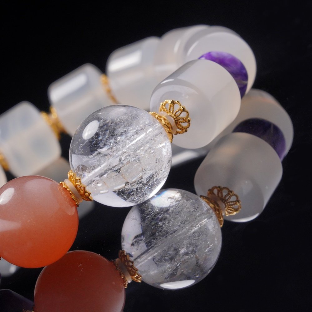 White Agate & Crystal Harmony Bracelet – Balance, Clarity & Inner Strength