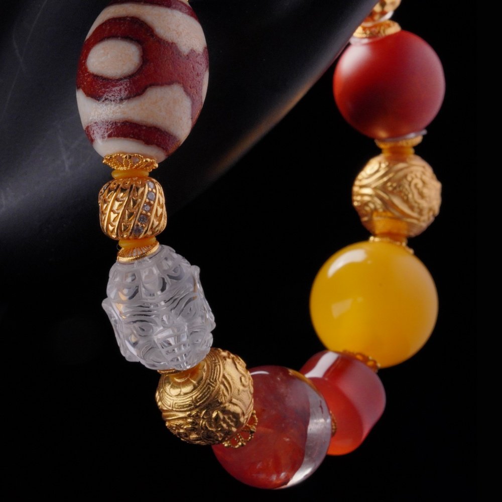 Multicolor Agate & Dzi Bead Bracelet – Vitality, Protection & Spiritual Balance