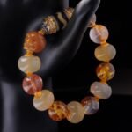 Golden Dzi & Agate Skull Bracelet – Wealth Flow & Inner Powe