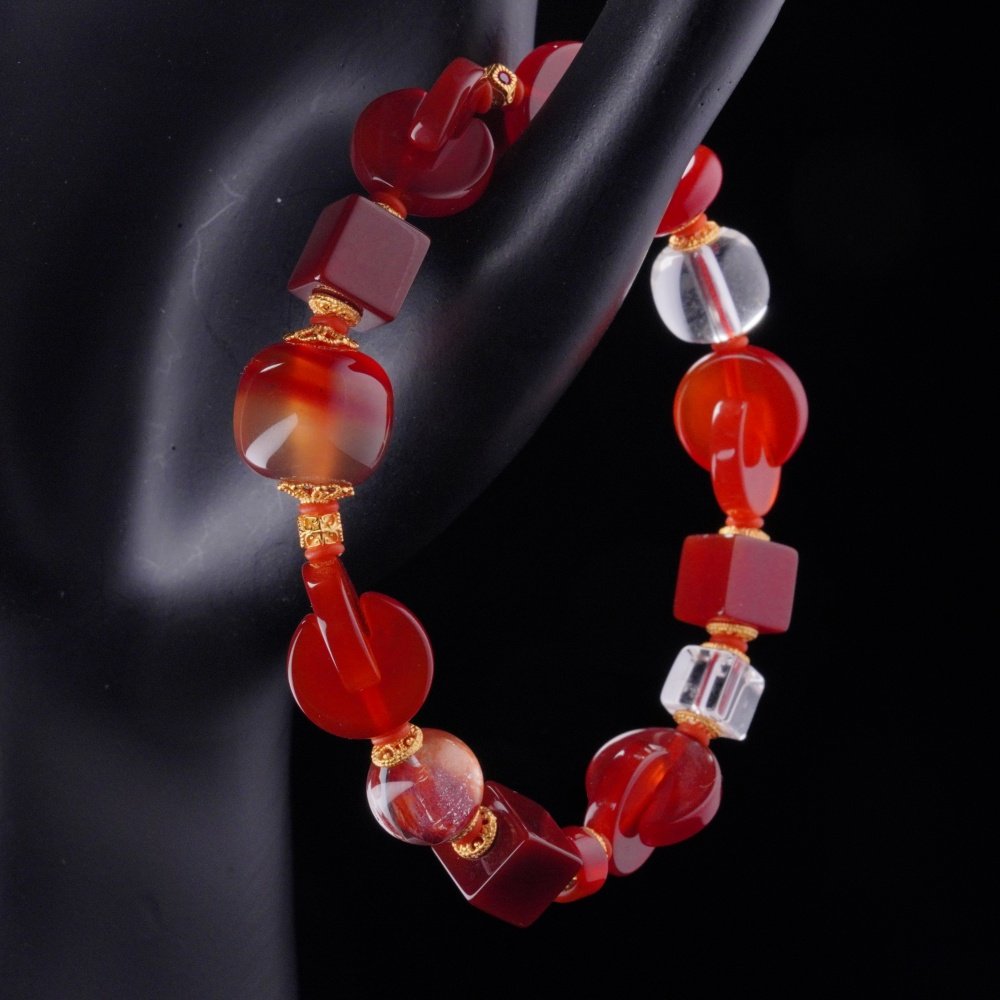 Geometric Red Agate Power Bracelet – Vitality, Flow & Modern Harmony