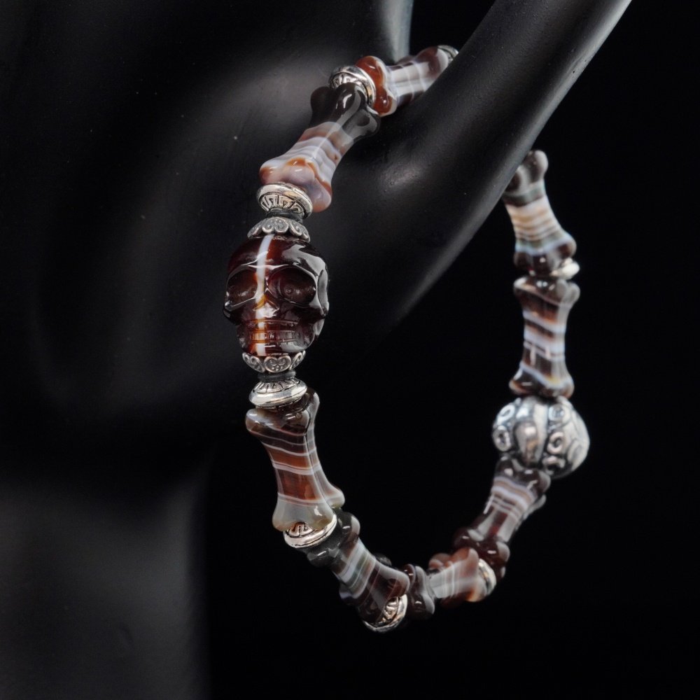 Banded Agate Skull & Bone Bracelet – Protection, Resilience & Grounding Energy