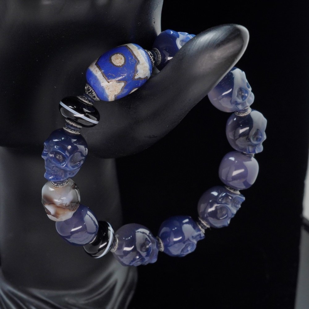 Blue Agate Skull & Dzi Bead Guardian Bracelet – Protection, Balance & Spiritual Power