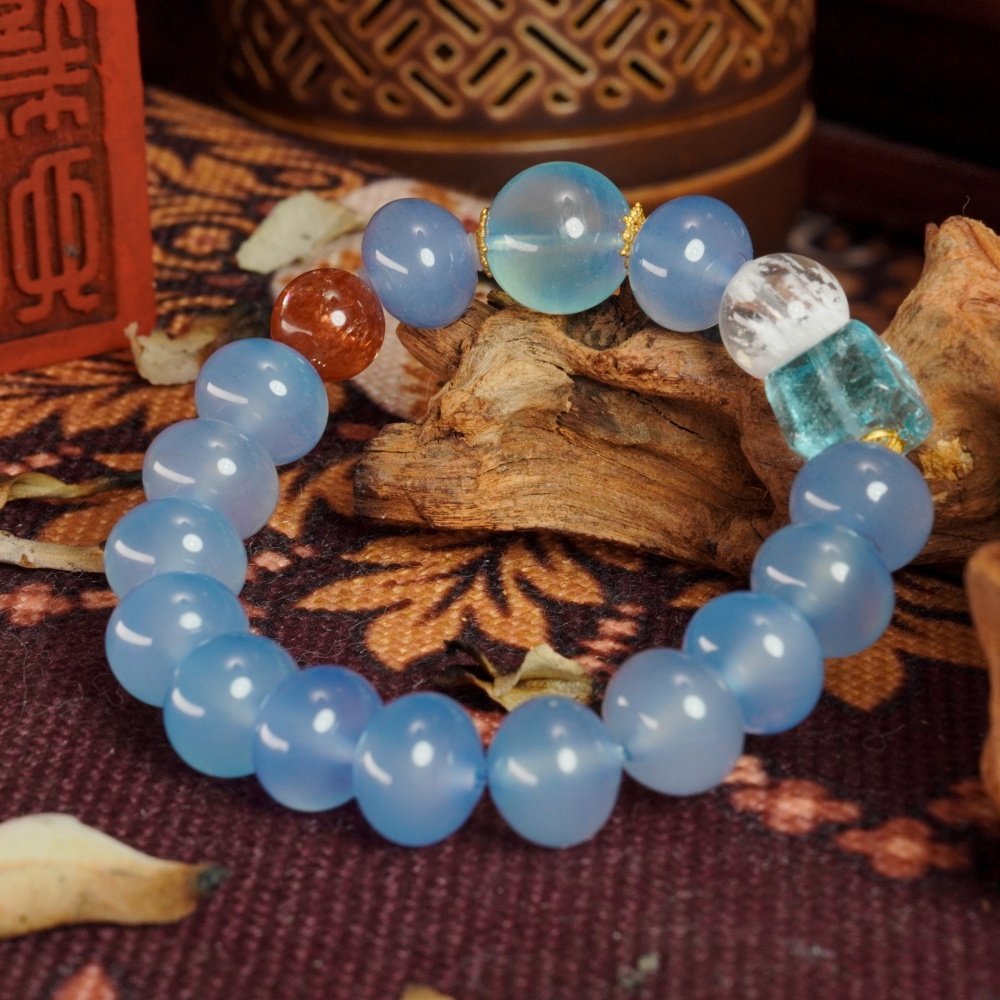 Blue Agate & Crystal Healing Bracelet – Clarity, Balance & Spiritual Energy