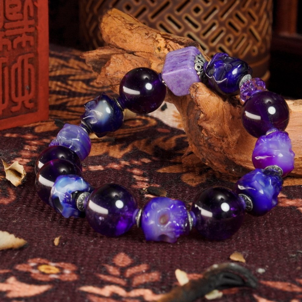 Amethyst & Agate Skull Bracelet – Wisdom, Transformation & Spiritual Protection