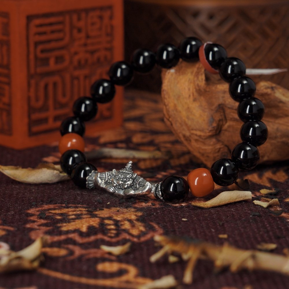 Rahu Amulet Bracelet – Black Agate Protection with Thai Occult Power