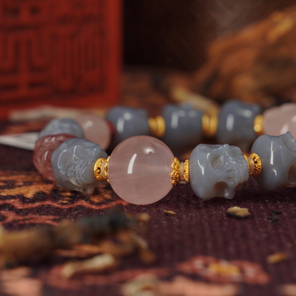 Lilac Skull & Rose Quartz Bracelet – Love, Clarity & Spiritual Rebirth