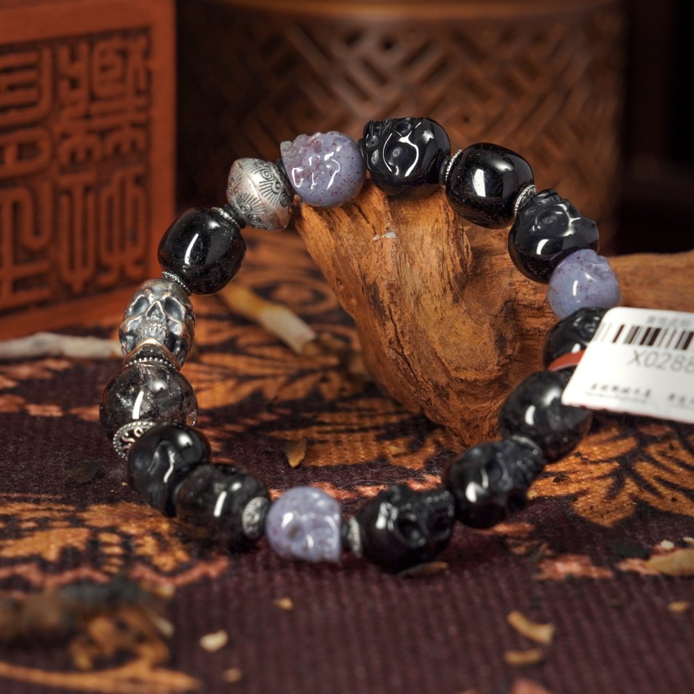 Shadow Skull & Rutilated Quartz Bracelet – Protection, Balance & Inner Strength