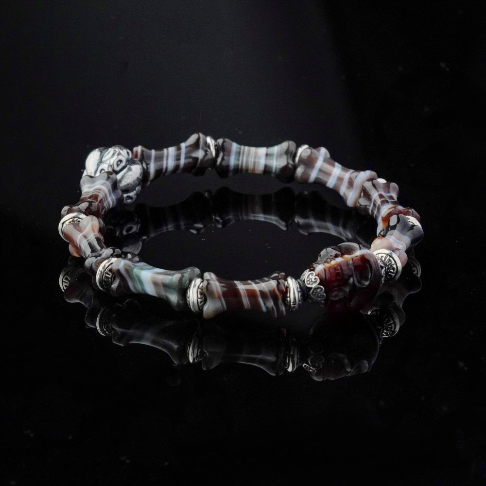 Groxiara | 'Ancestral Health' Hand-Carved Agate Skull & Bone Bracelet – Grounding & Vitality Talisman - 17cm (6.7")